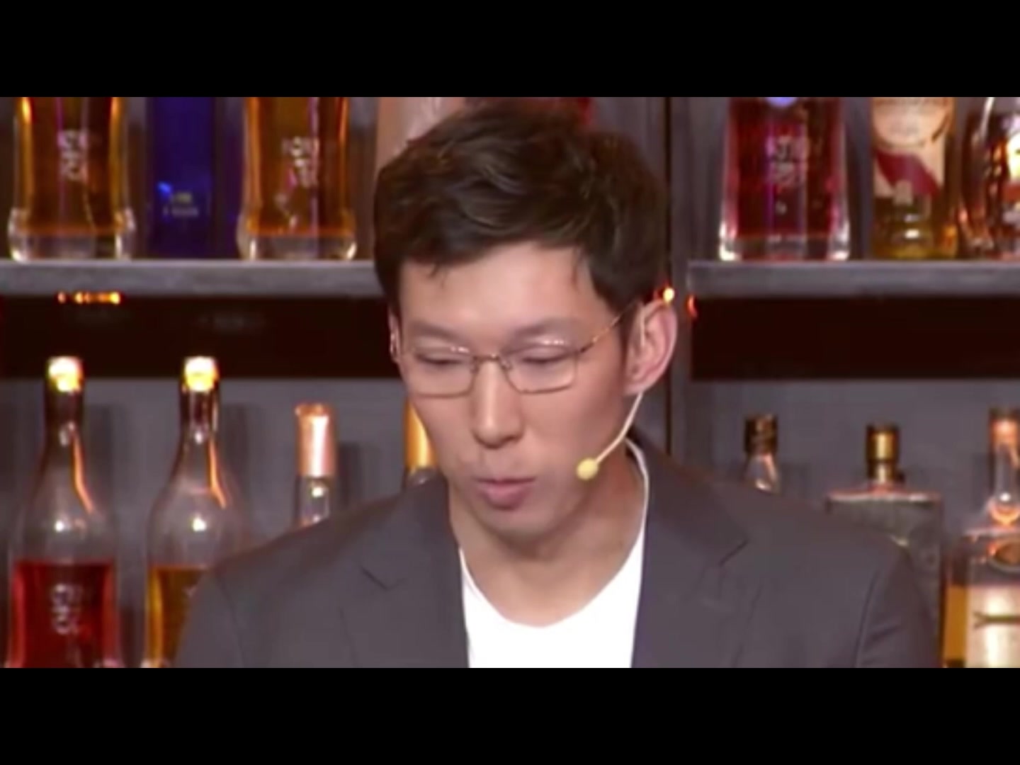 体育社区-周琦：球队只能有1个老大 分不清主次的话很难把球队捏成一个整体
